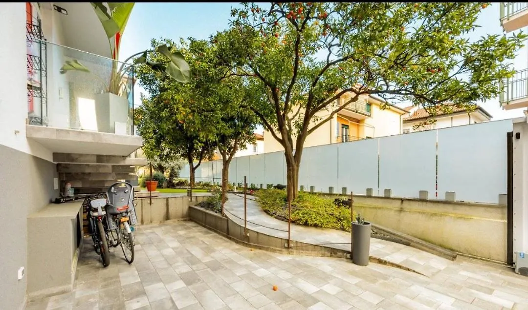 Appartamento Spotorno con ampio terrazzo attrezzato anche con angolo cottura