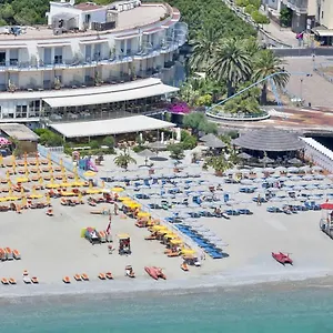 Tirreno Hotel